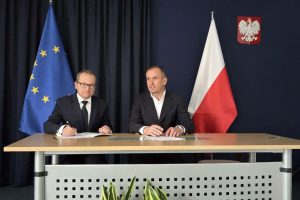 Umowa na poprawę akustyki sali gimnastycznej podpisana